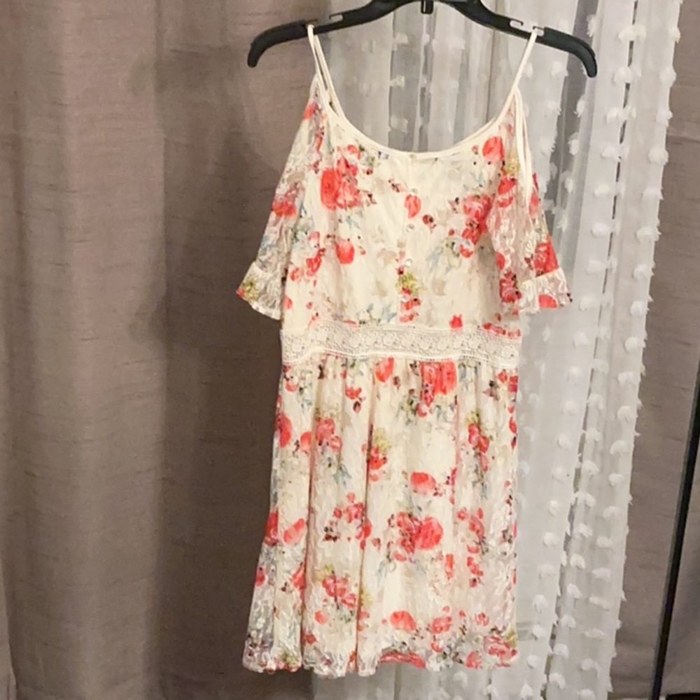 Floral Off-Shoulder Dress in Red and Cream